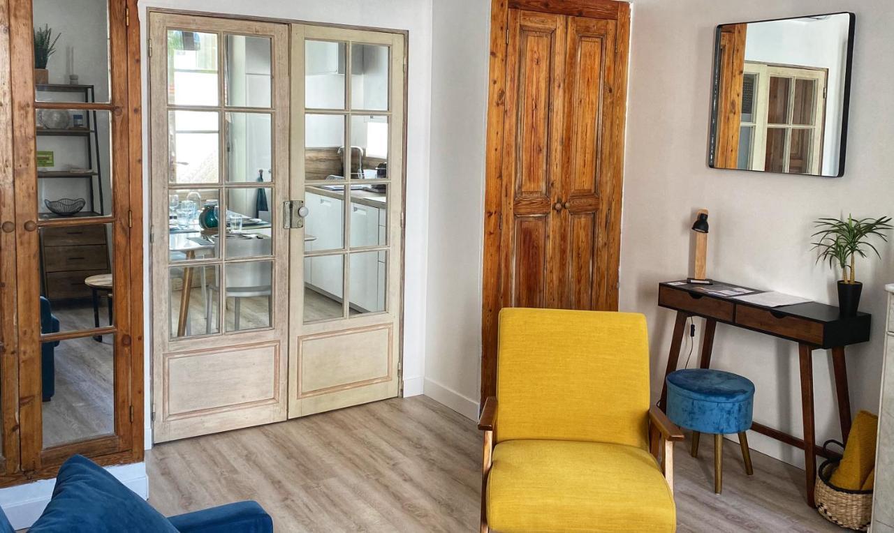 Escapade A Sanary, Au Coeur Du Village, 200M Du Port,Clim,Wifi,Parking Exteriör bild