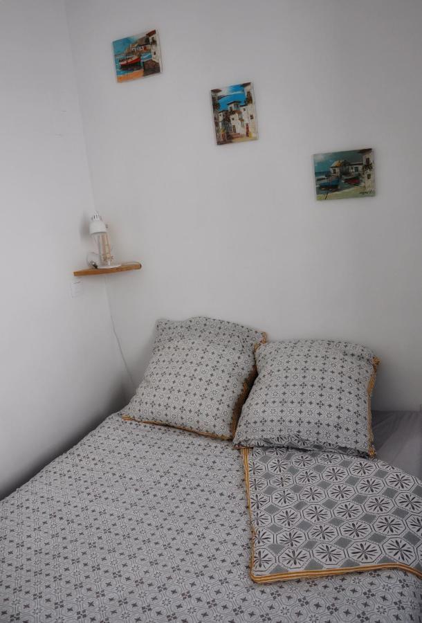 Escapade A Sanary, Au Coeur Du Village, 200M Du Port,Clim,Wifi,Parking Exteriör bild