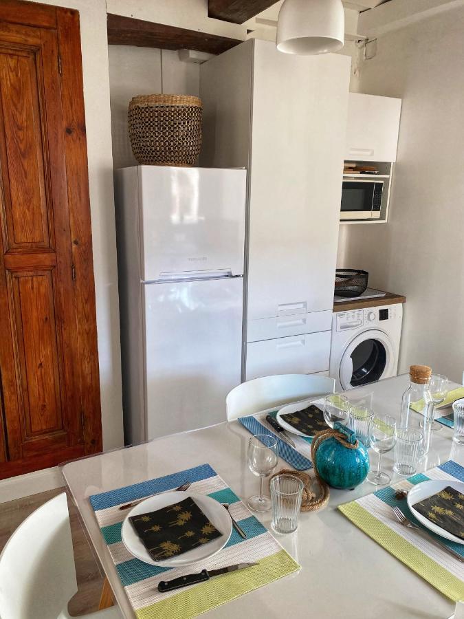 Escapade A Sanary, Au Coeur Du Village, 200M Du Port,Clim,Wifi,Parking Exteriör bild